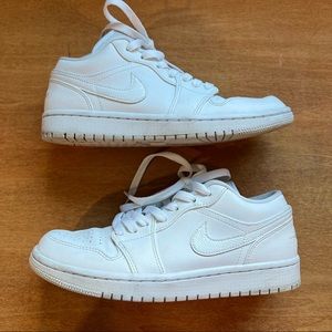 Air Jordan 1 Low in white